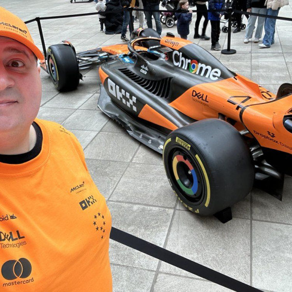 Yahoo!オークション - 貴重 VIPパドックパス 2013 F1日本GP 鈴鹿