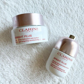 Bright Plus Dark Spot-Targeting Gel Cream | CLARINS® UK